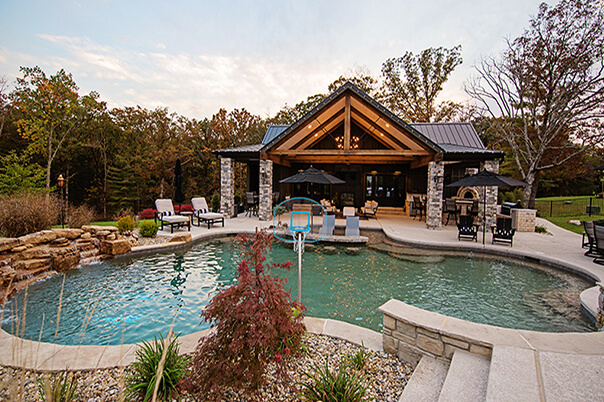 Pool with Swim-up Bar and Boulder Water Feature