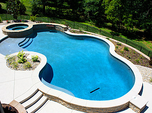 st louis pool construction, custom concrete pool, pebble finish
