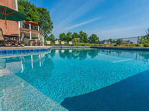 st louis pool construction, custom concrete pool, pebble finish