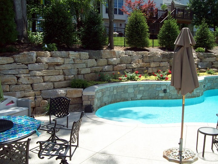 swimming pool with retaining wall