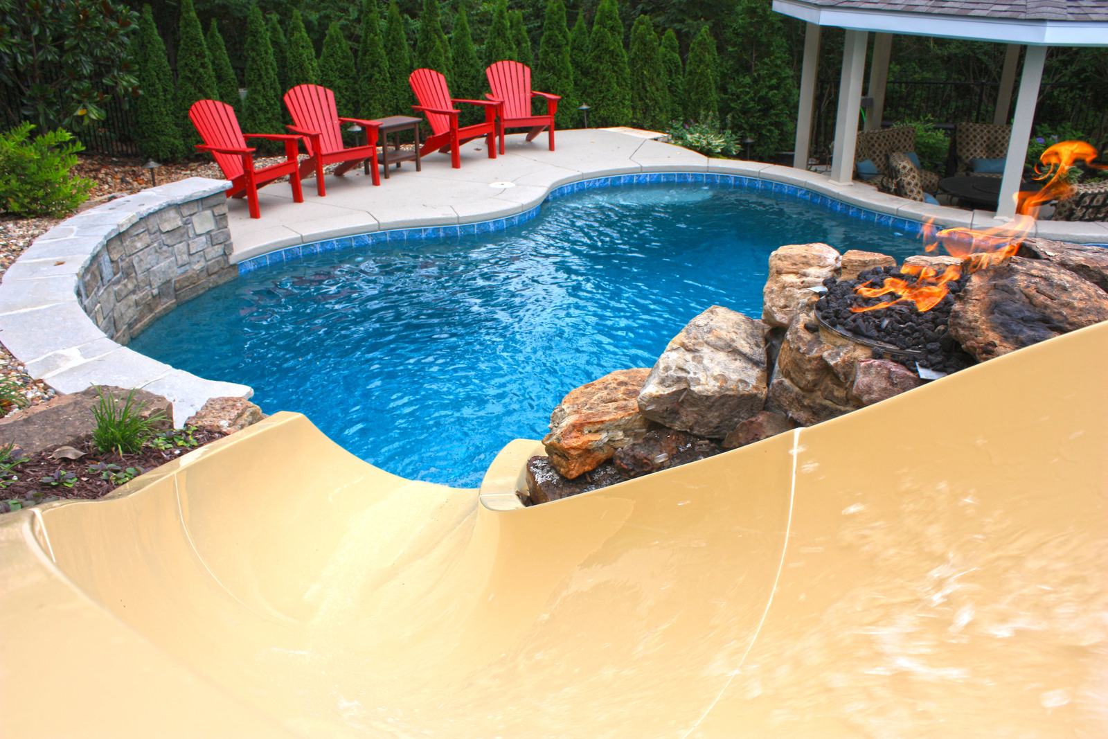 water slide above ground pool
